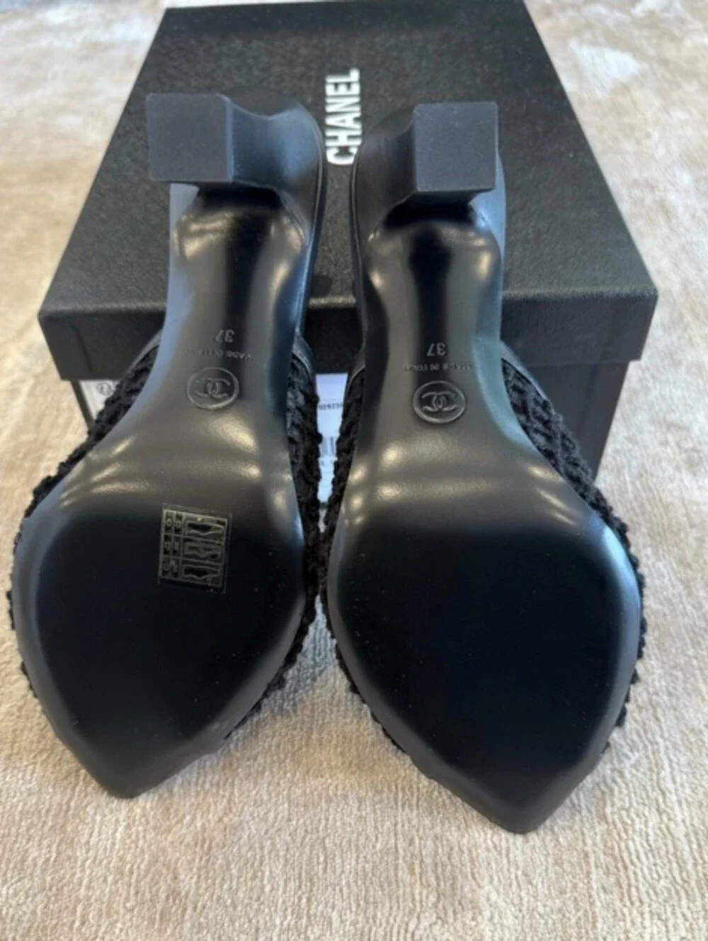 CHANEL COCO BEACH MULES 2026 Size 37